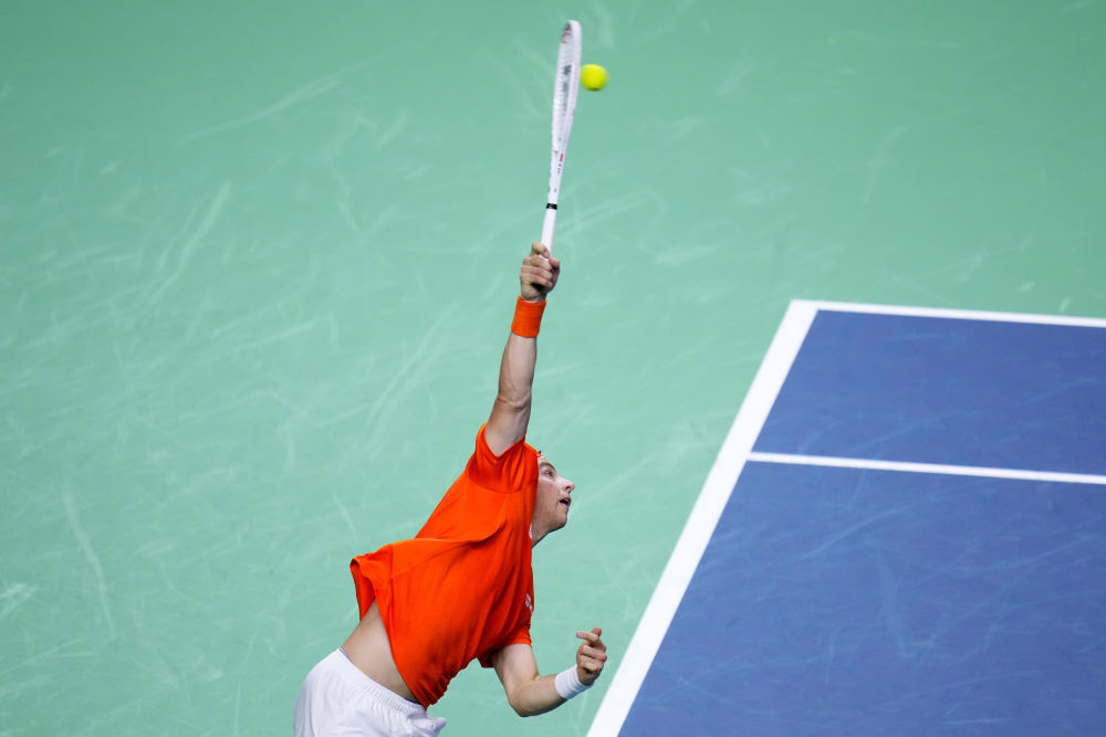 频繁利用反 频繁利用反