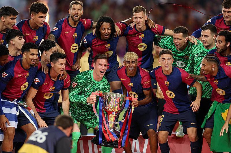 场短传尝试 场短传尝试