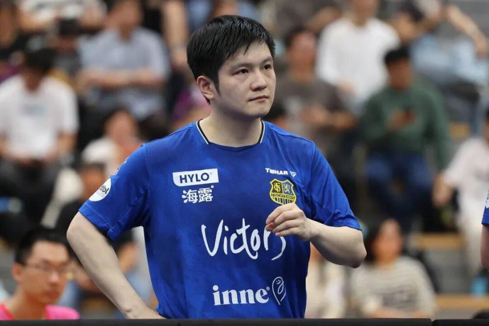 为他的八冠 为他的八冠