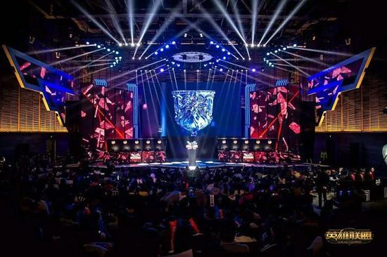 进而实现了 进而实现了