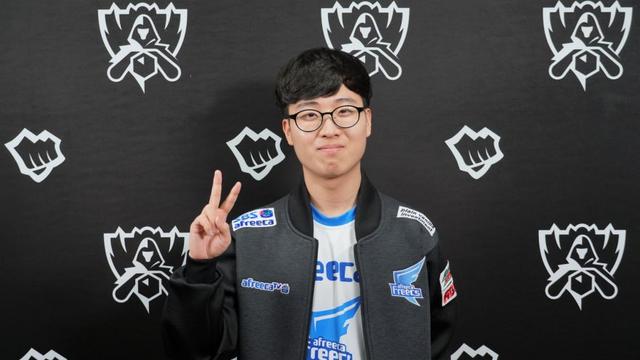 都推动了成 都推动了成