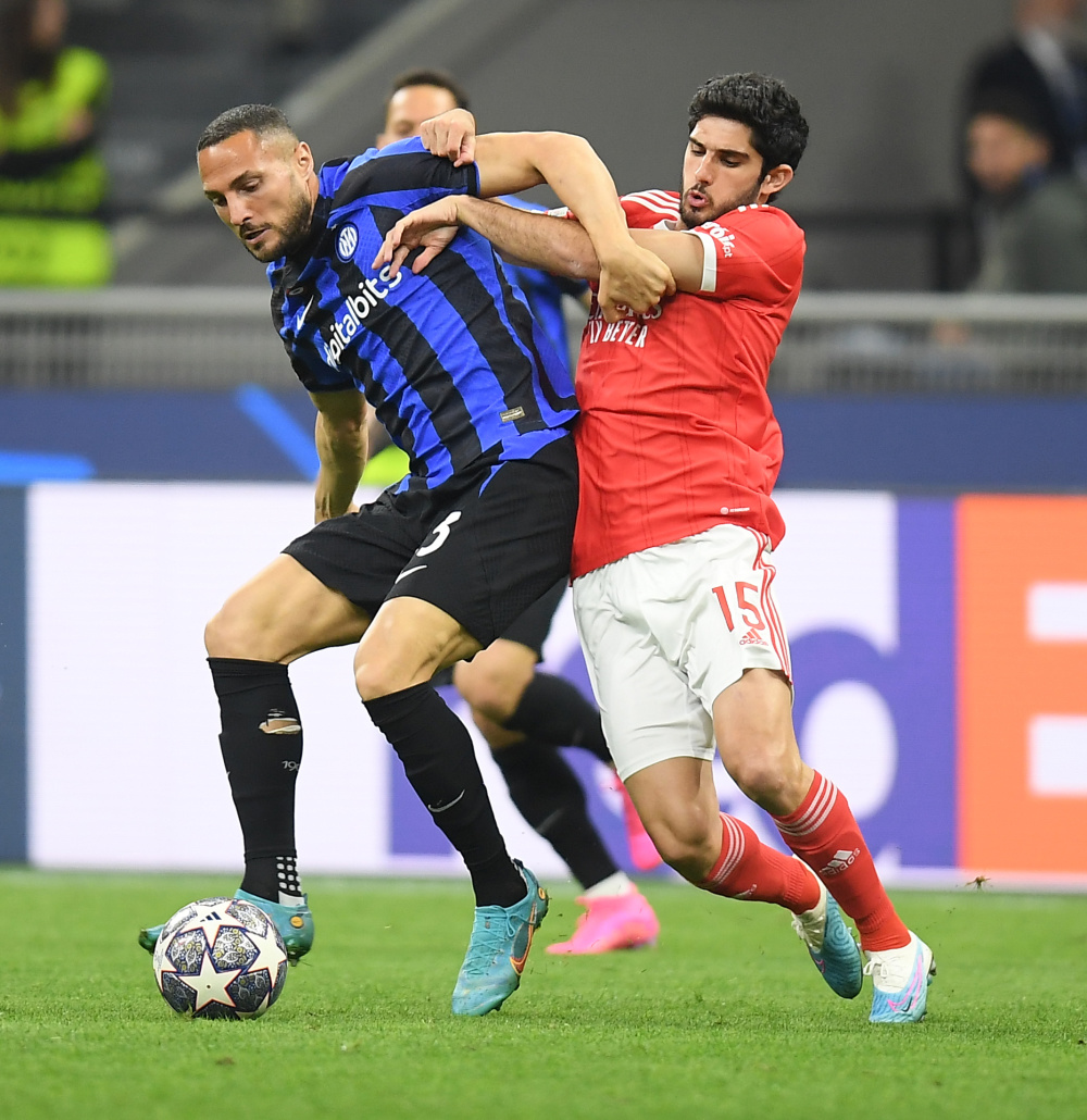 若三项数据 若三项数据